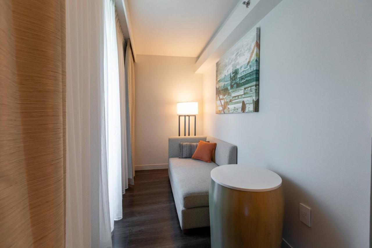Delta Hotels By Marriott Raleigh-Durham At Research Triangle Park エクステリア 写真